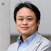 関本 義秀